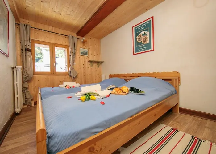 公寓 Seracs 2 - Happy